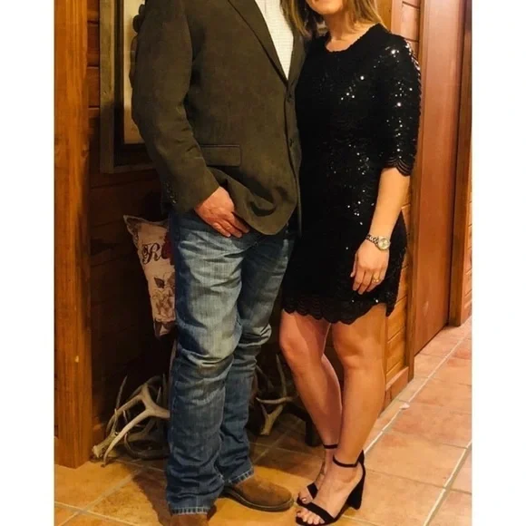 “Midnight Fantasy” Scalloped Sequin Bodycon Dress - Picture 10 of 13